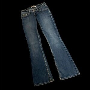 Women’s Levi’s 524 Too Superlow Juniors BootCut Jeans. Vintage Y2K Size 1M